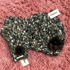 Cabelas Wool beanie and gloves set